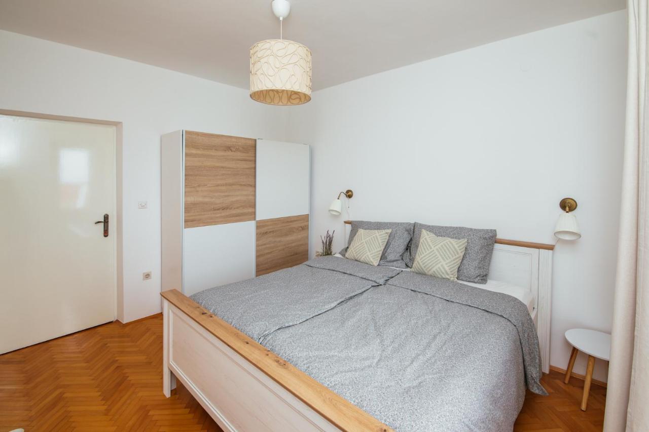 Apartment Michelin Primošten Eksteriør bilde