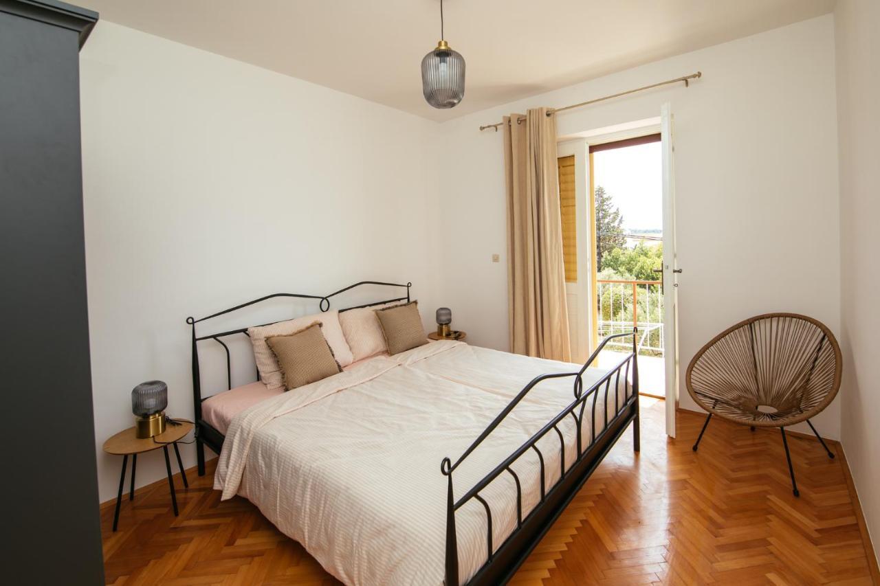 Apartment Michelin Primošten Eksteriør bilde